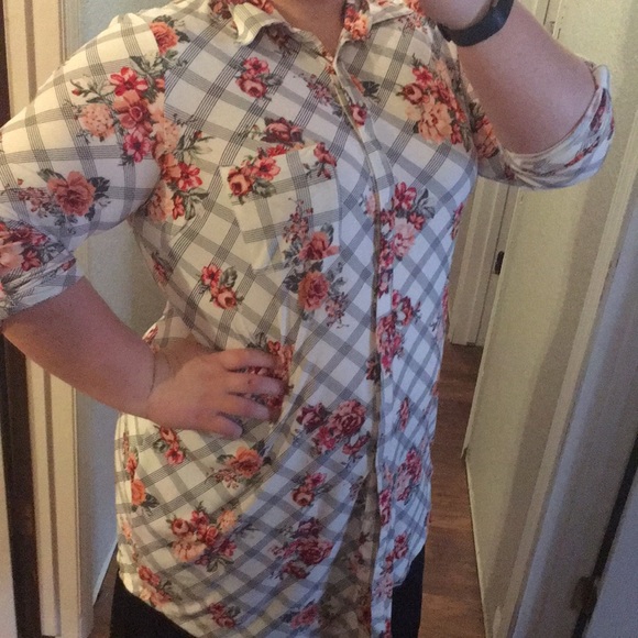 Button down dress/top - Picture 4 of 4